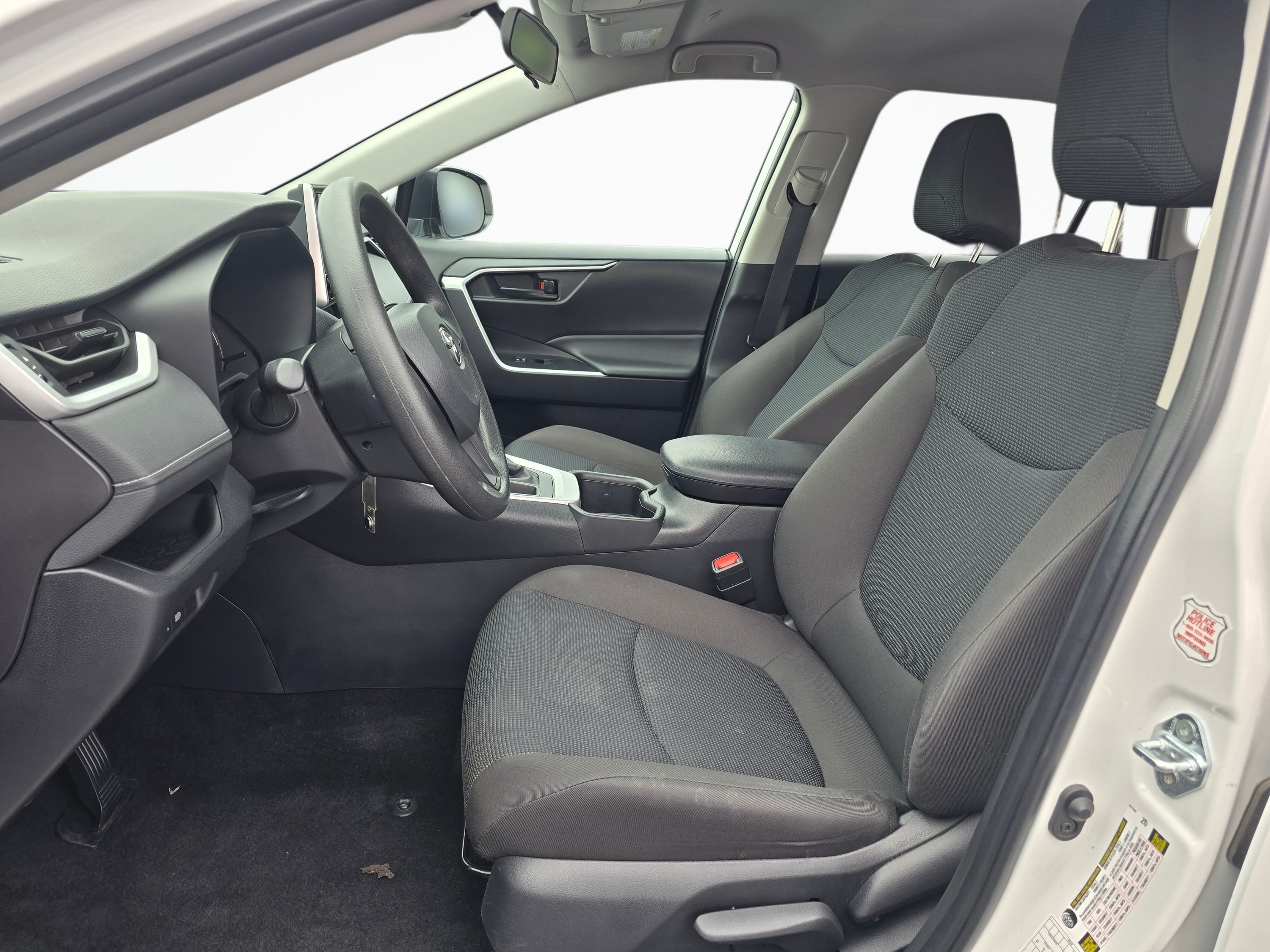 Used 2025 Toyota RAV4 LE AWD/4WD image 12
