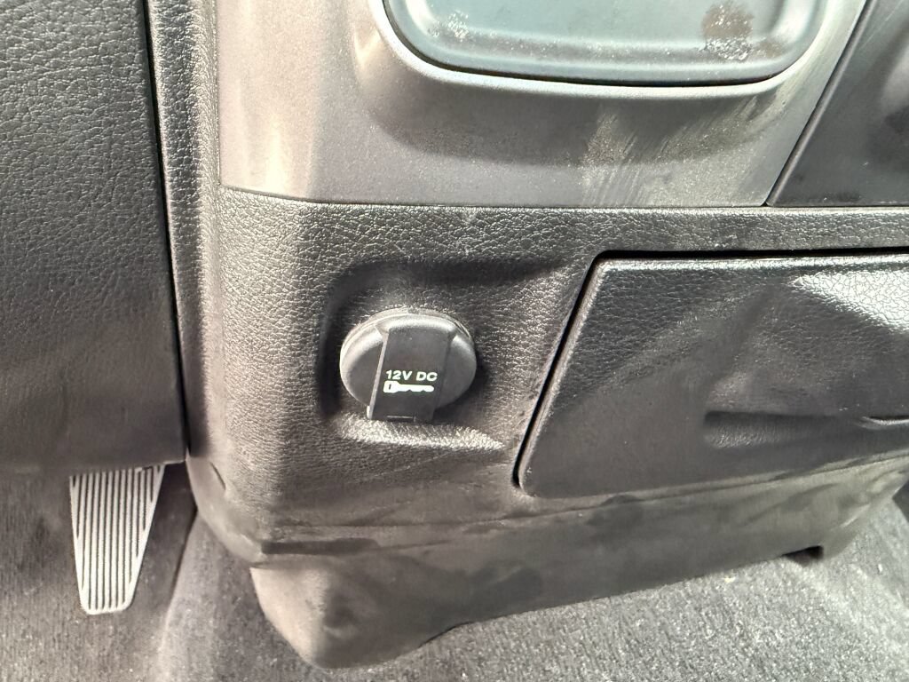 Used 2024 RAM 1500 Warlock RWD image 27