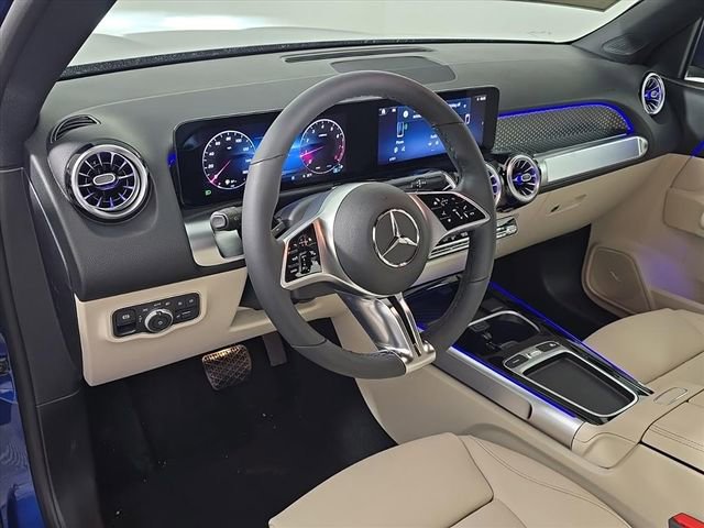 New 2026 Mercedes-Benz GLB 250 4MATIC image 4
