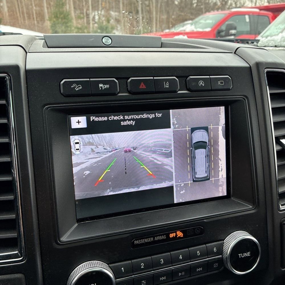 Used 2019 Ford Expedition Max Limited w/ Equipment Group 302A image 11