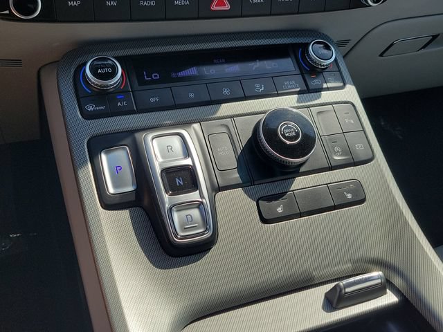 Used 2025 Hyundai Palisade SEL FWD image 16