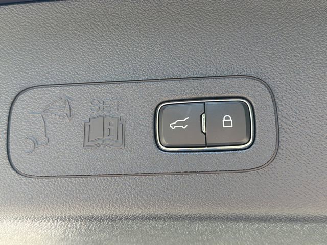 New 2026 Lincoln Aviator AWD image 19