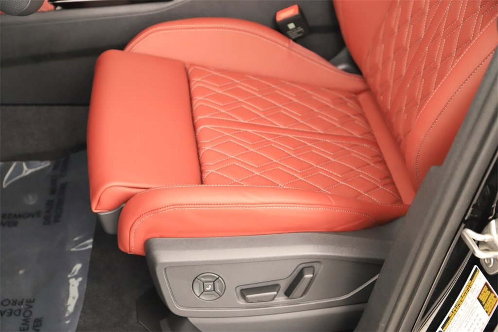 New 2025 Audi SQ5 Premium Plus image 24