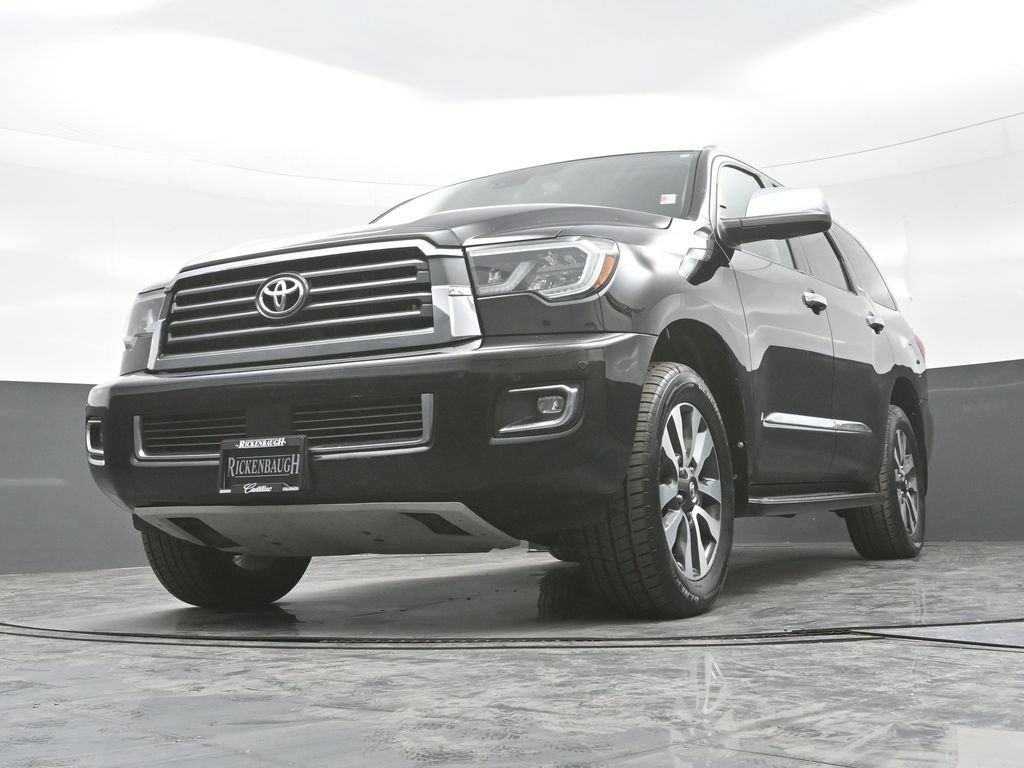 Used 2018 Toyota Sequoia Limited w/ Safety & Convenience Package AWD/4WD image 21