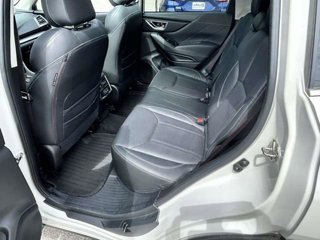 Used 2020 Subaru Forester Limited image 9