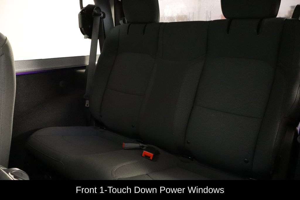Used 2023 Jeep Wrangler Sport AWD/4WD image 8
