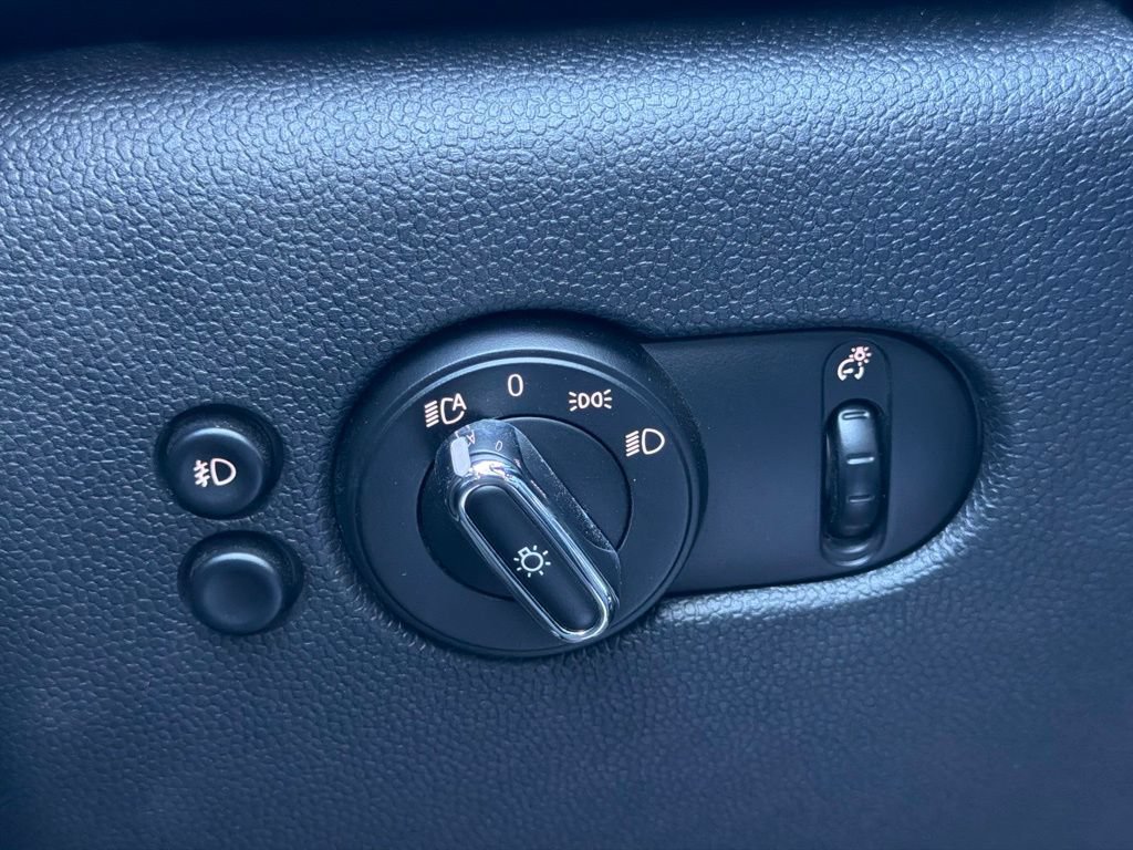 Used 2020 MINI Cooper Convertible w/ Storage Package FWD image 20