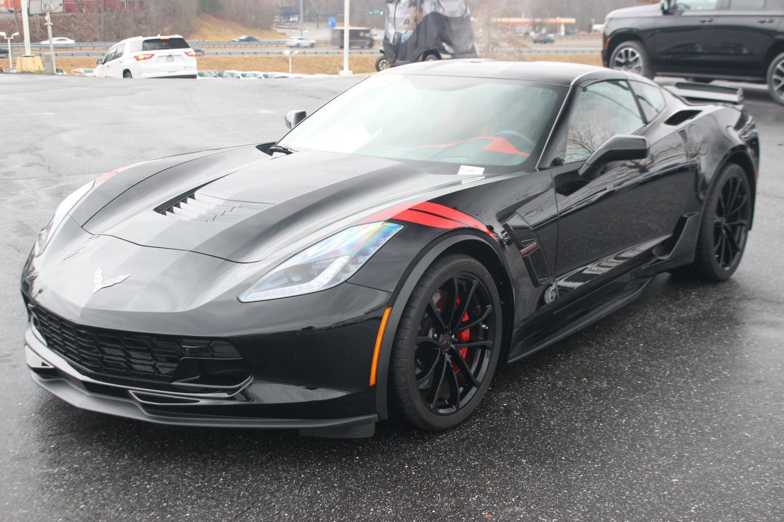 Used 2018 Chevrolet Corvette Grand Sport image 3