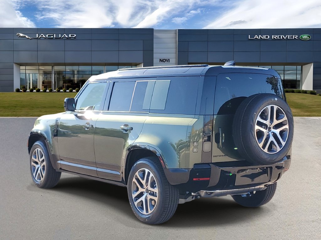 New 2026 Land Rover Defender 110 X-Dynamic SE AWD/4WD image 4