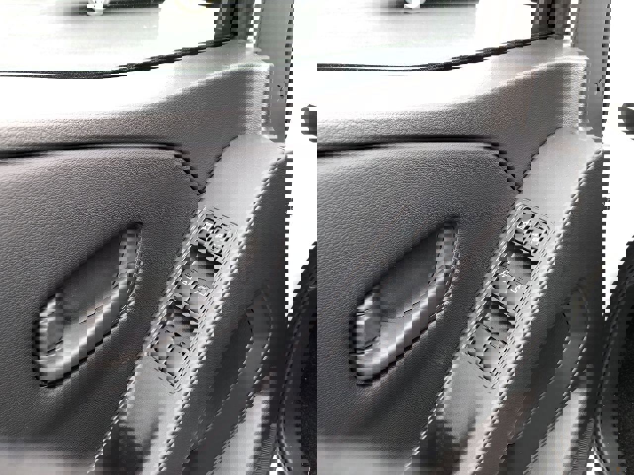 New 2026 Nissan Frontier S image 20