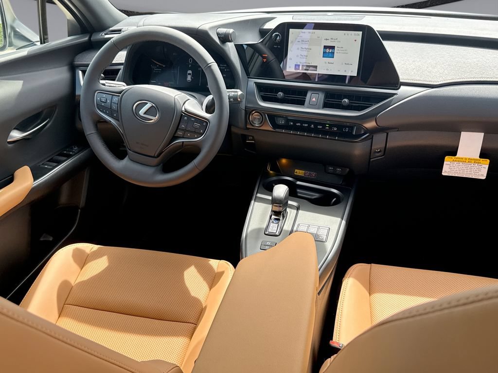 New 2026 Lexus UX 300h FWD image 19