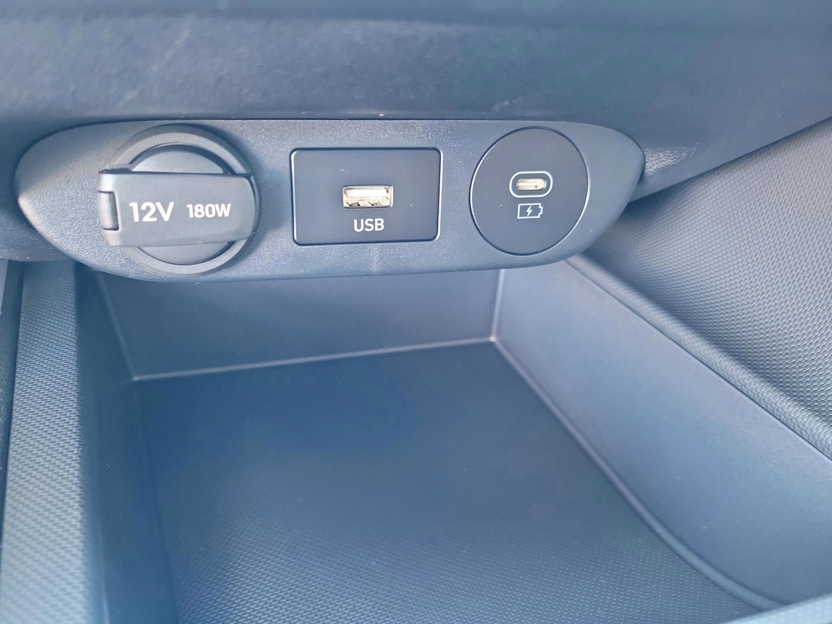 New 2026 Hyundai Elantra Blue image 10