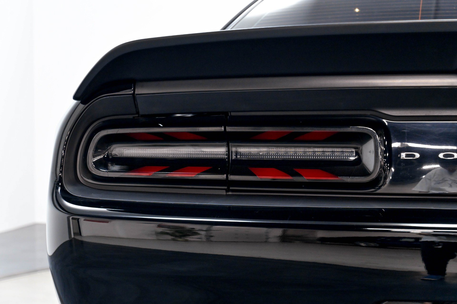 Used 2023 Dodge Challenger SRT Hellcat RWD image 52