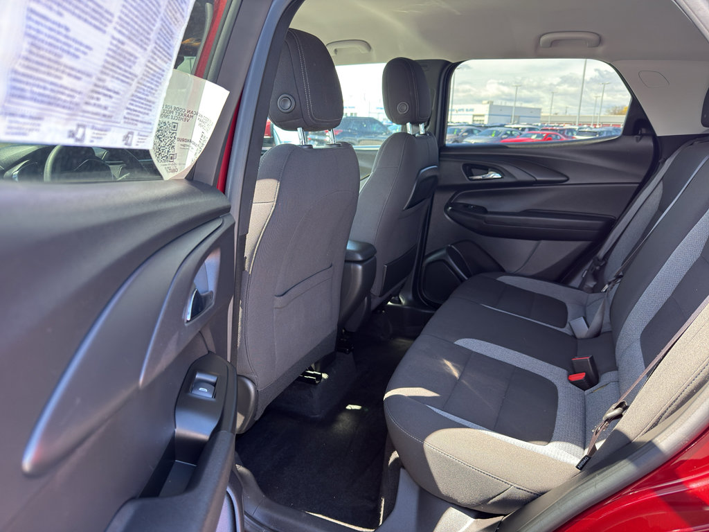 Used 2023 Chevrolet TrailBlazer LT FWD image 29