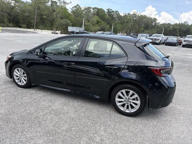 Certified 2024 Toyota Corolla SE w/ SE Package FWD image 4
