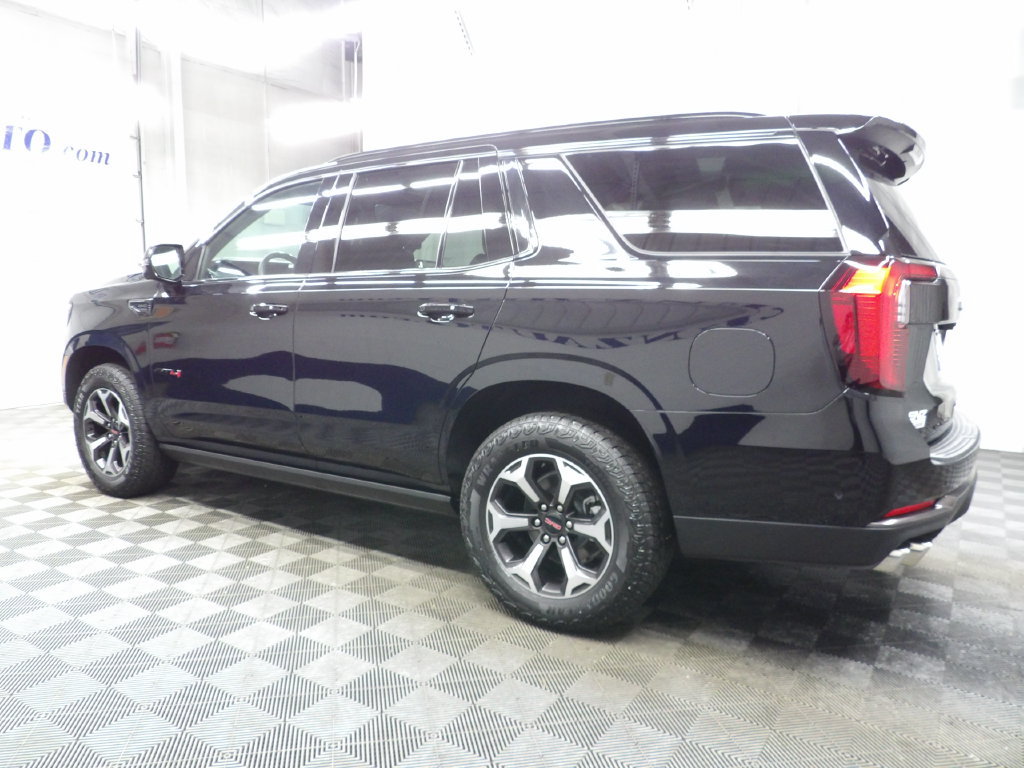 Used 2026 GMC Yukon AT4 Ultimate AWD/4WD image 7