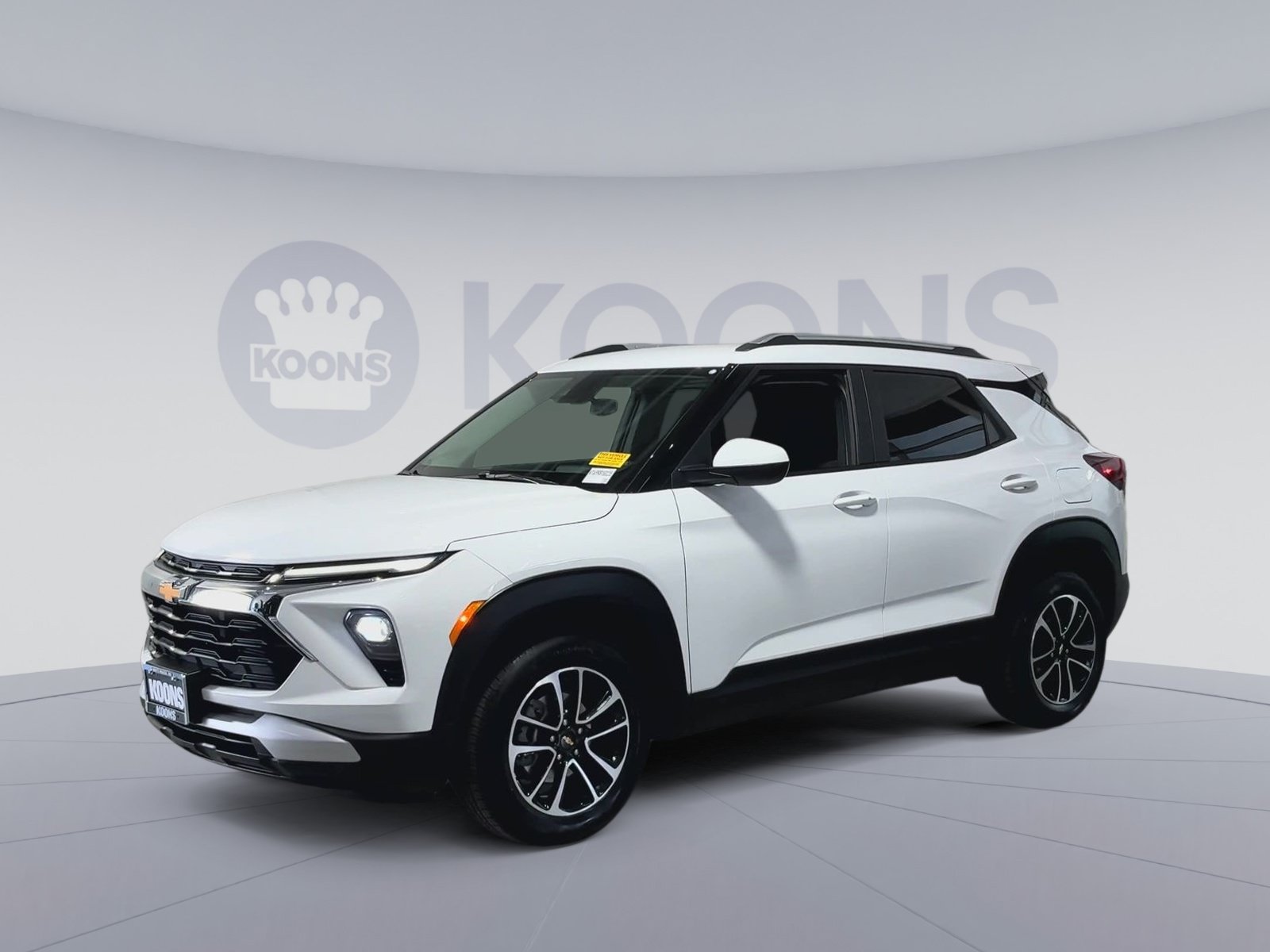 Used 2024 Chevrolet TrailBlazer LT w/ LT Cold Weather Package AWD/4WD image 5