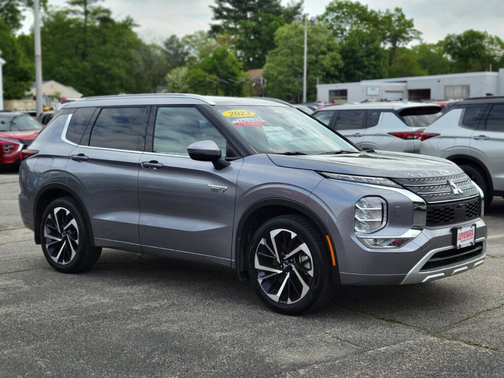 Used 2023 Mitsubishi Outlander SEL image 7
