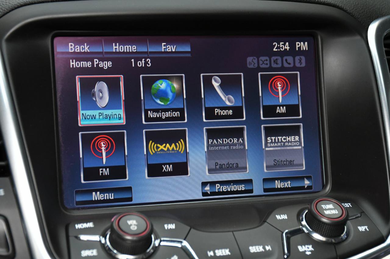 Used 2016 Chevrolet SS RWD image 50