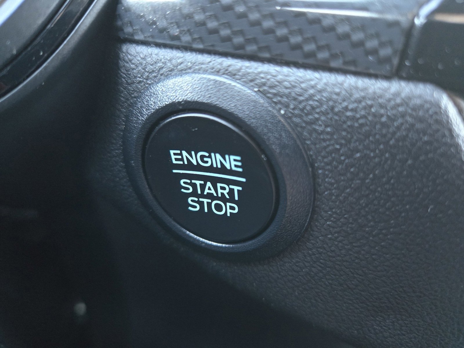 Used 2024 Ford Escape ST-Line image 19