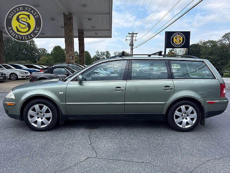Used 2003 Volkswagen Passat GLX image 3
