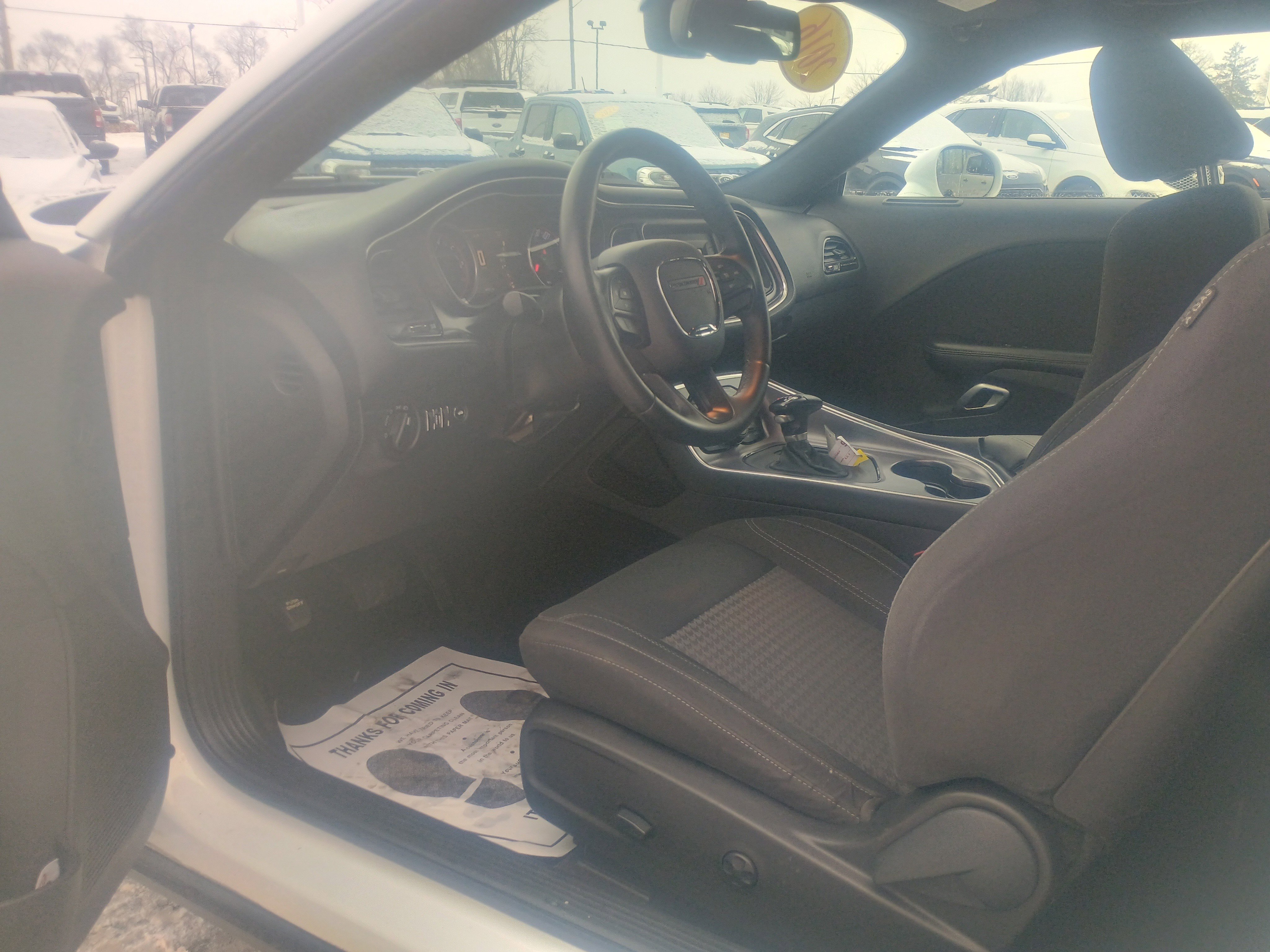 Used 2016 Dodge Challenger SXT image 17