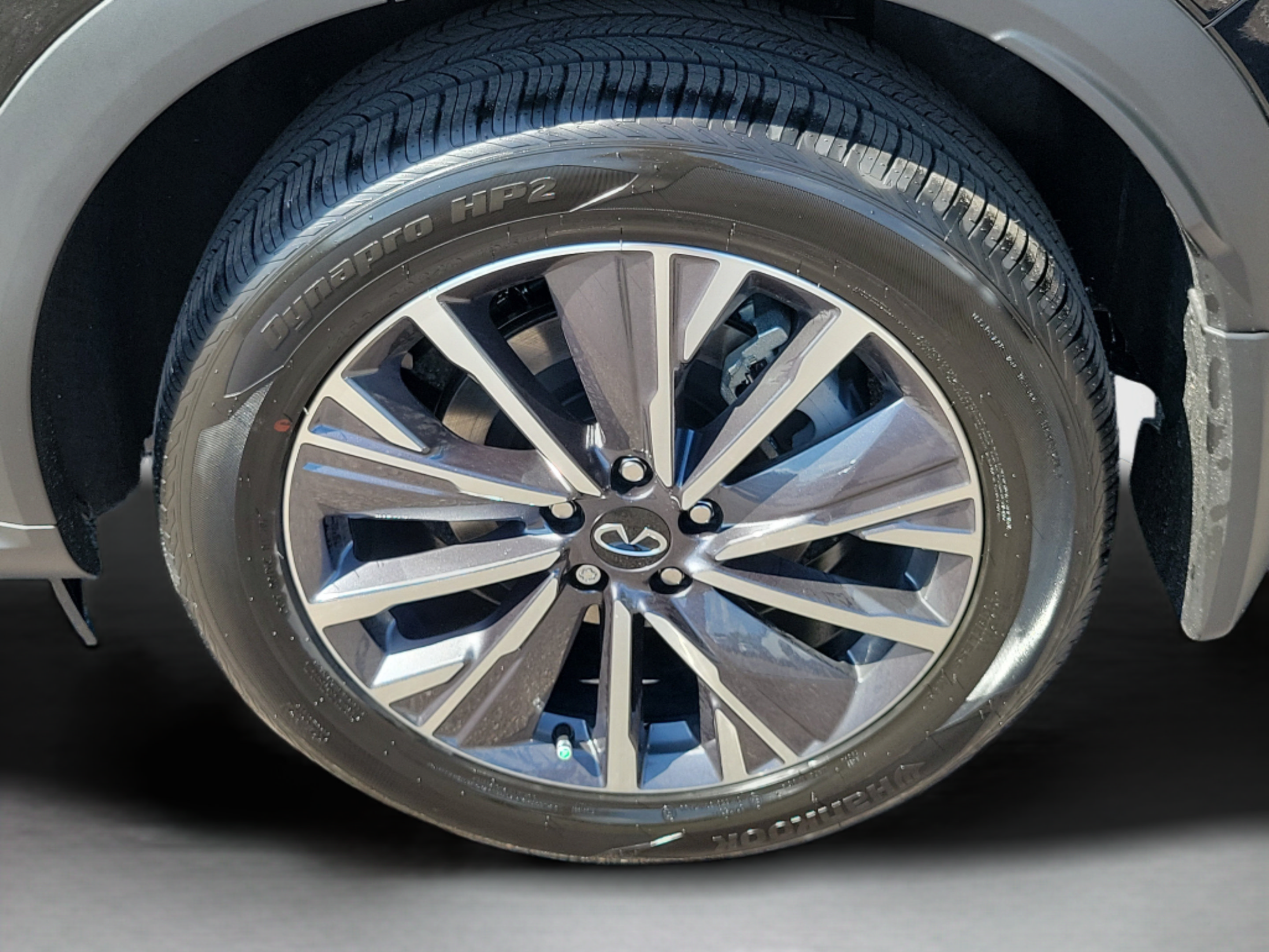 New 2027 INFINITI QX60 Luxe w/ Cargo Package FWD image 22
