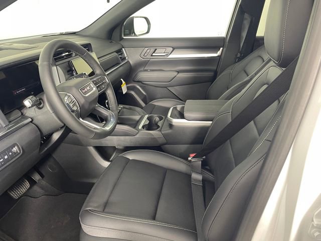 New 2026 GMC Terrain Elevation w/ Elevation Premium Package FWD image 2