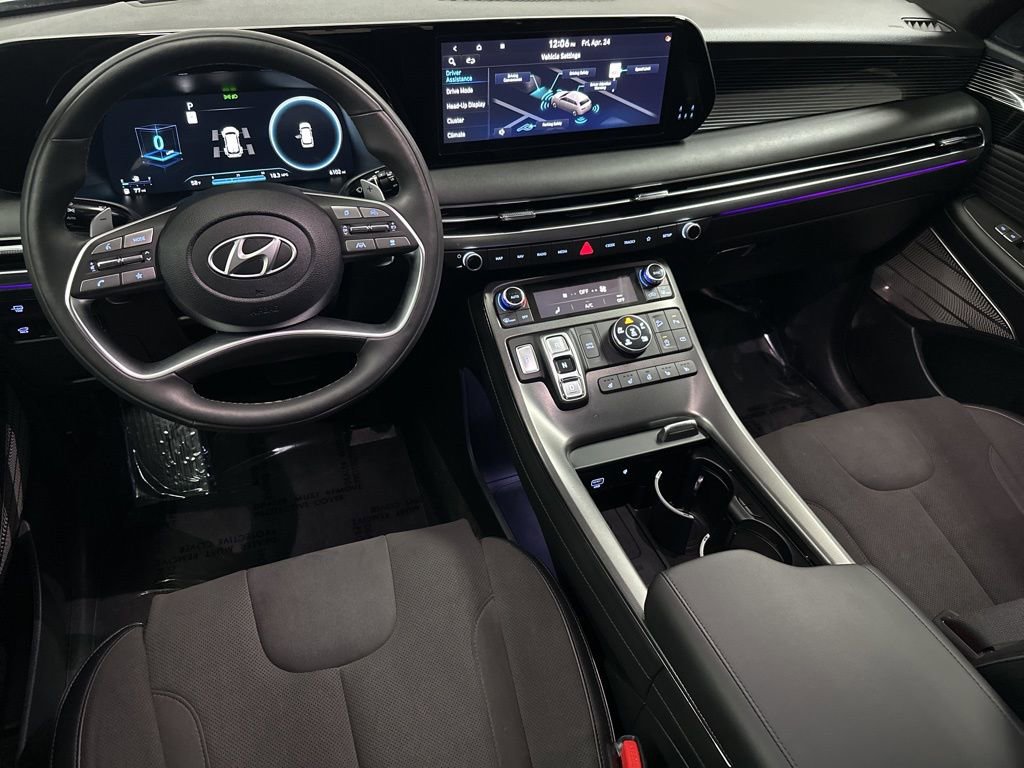 Used 2025 Hyundai Palisade Calligraphy AWD/4WD image 13