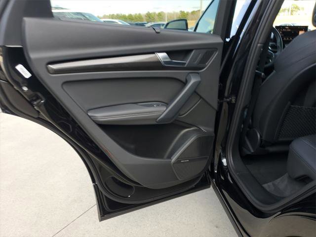 Certified 2024 Audi SQ5 Premium Plus w/ Premium Plus Package image 6