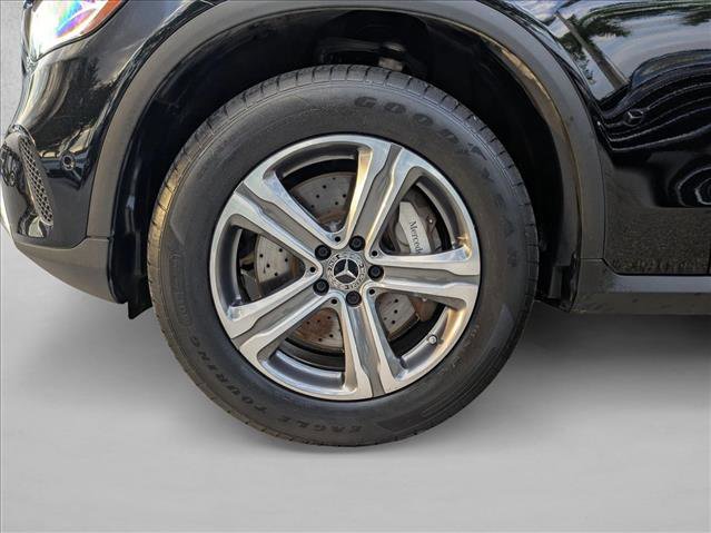 Certified 2022 Mercedes-Benz GLC 300 image 22