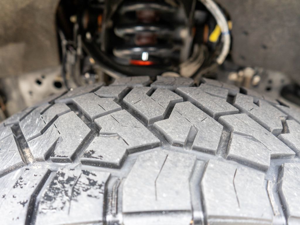 Used 2022 Ford F150 Raptor w/ Equipment Group 801A High image 33