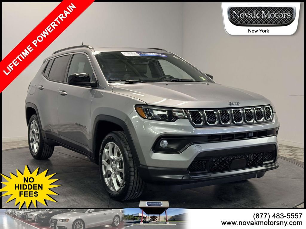 Used 2023 Jeep Compass Latitude w/ Sun and Sound Group