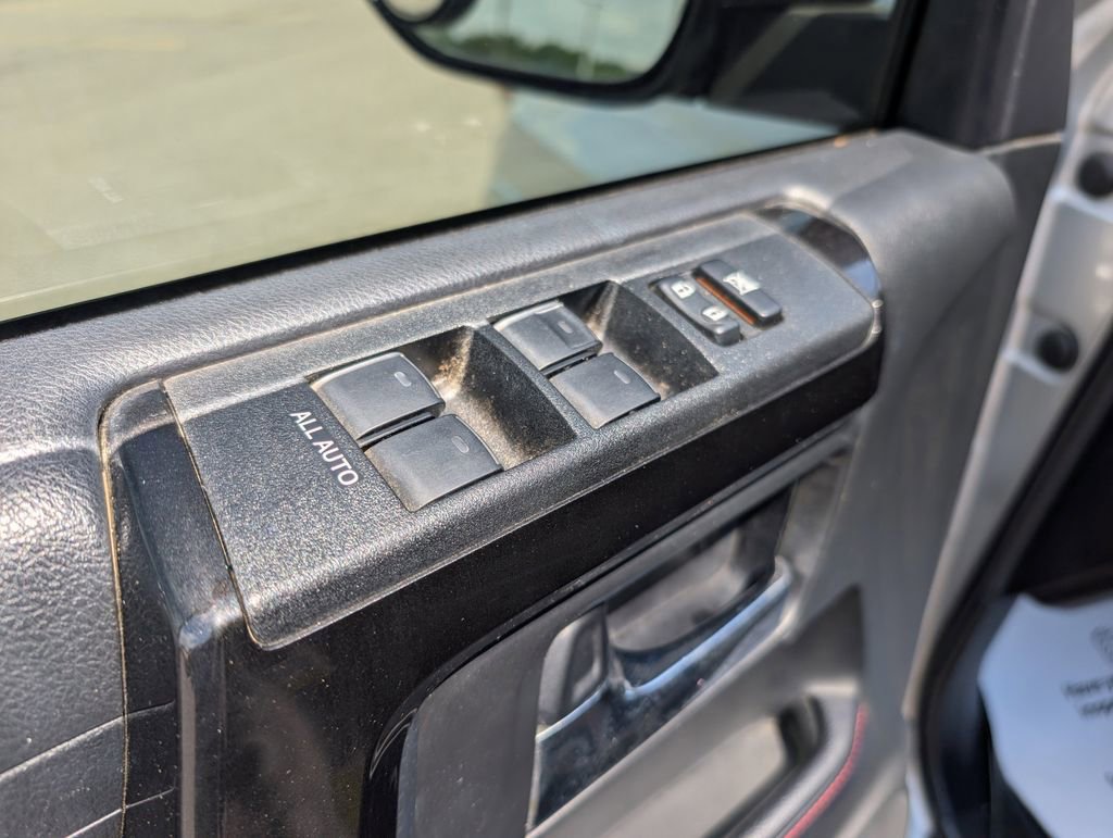 Used 2020 Toyota 4Runner TRD Off-Road Premium w/ Moonroof Package AWD/4WD image 10