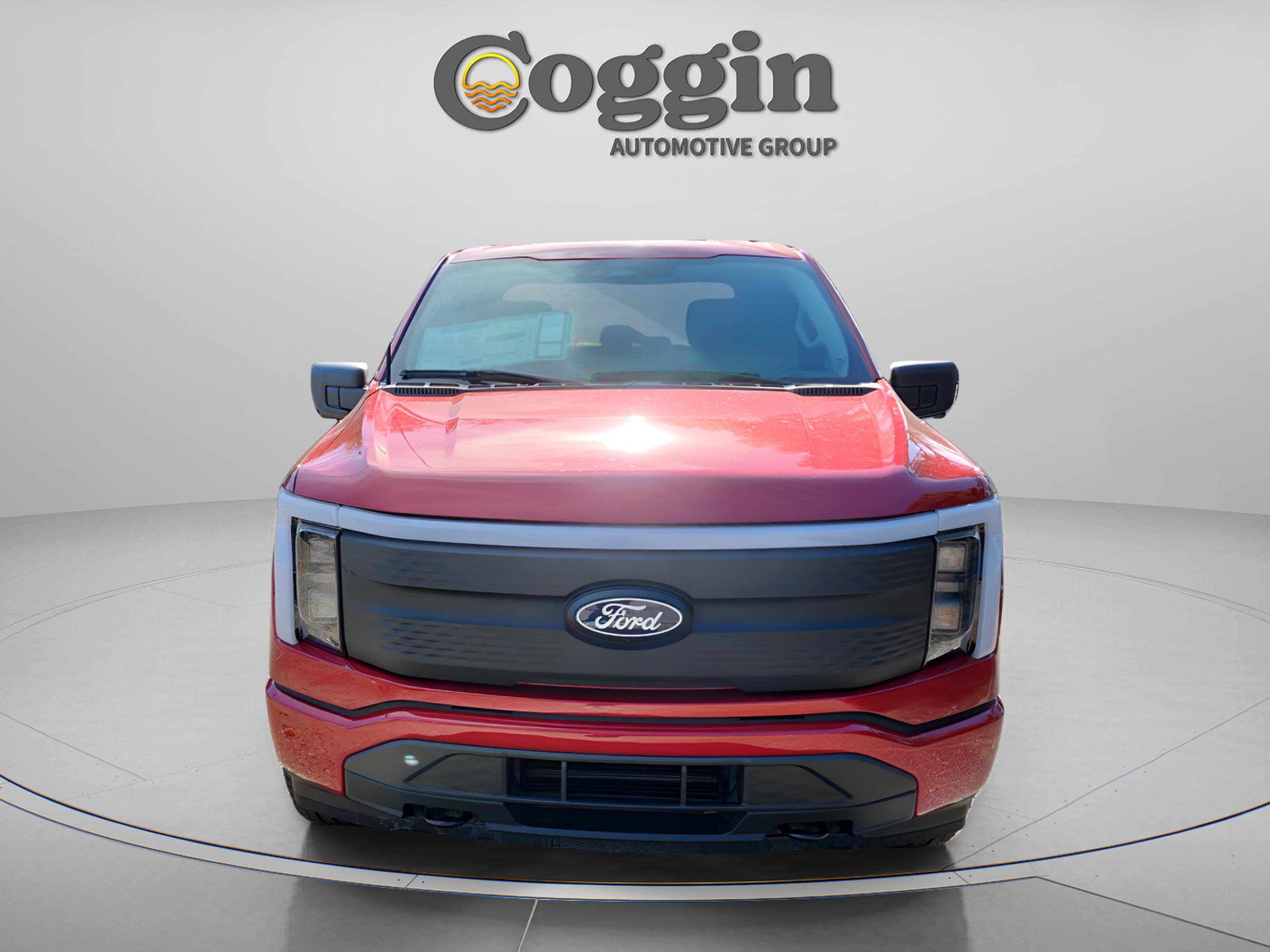 New 2025 Ford F150 Lightning XLT image 8
