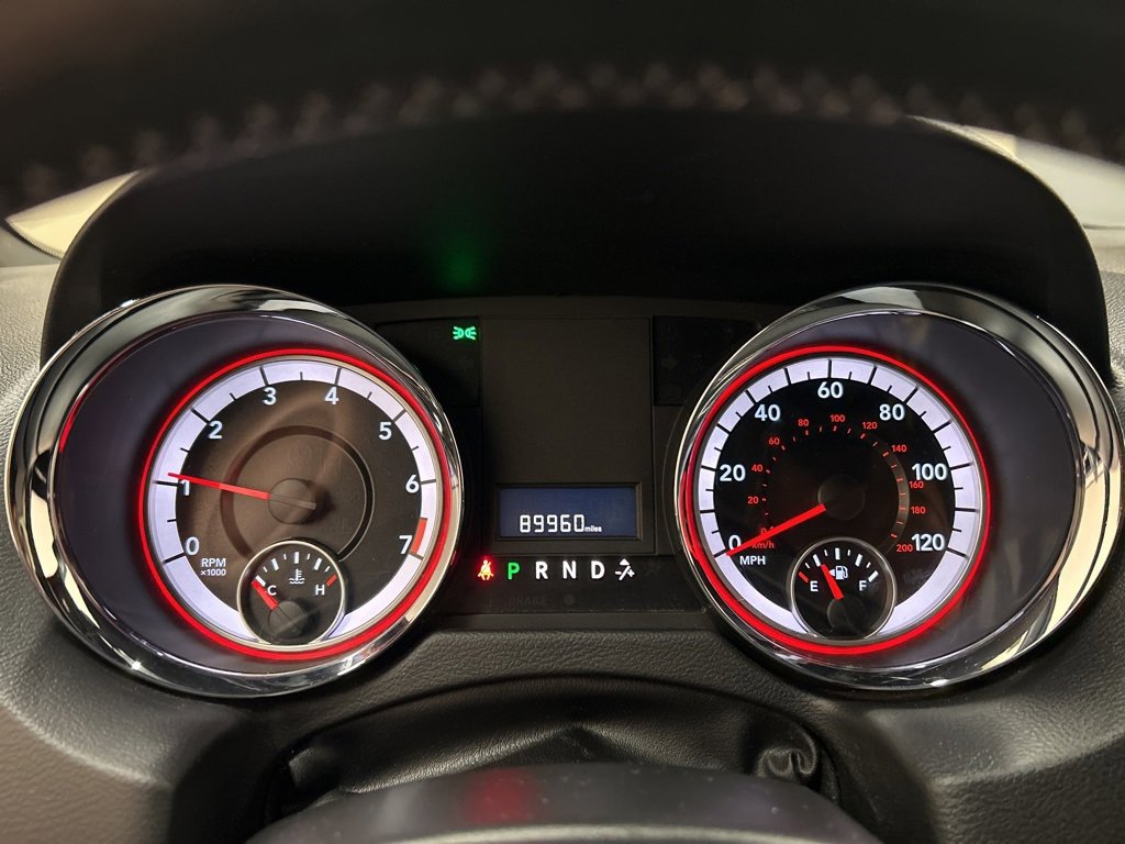 Used 2016 Dodge Grand Caravan SXT image 19