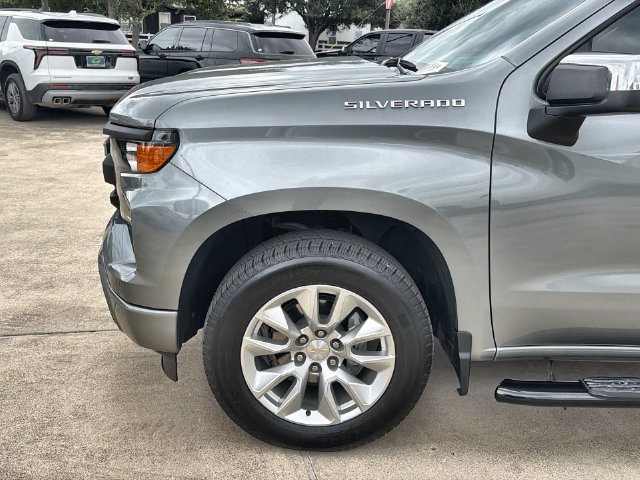 Used 2023 Chevrolet Silverado 1500 Custom RWD image 32