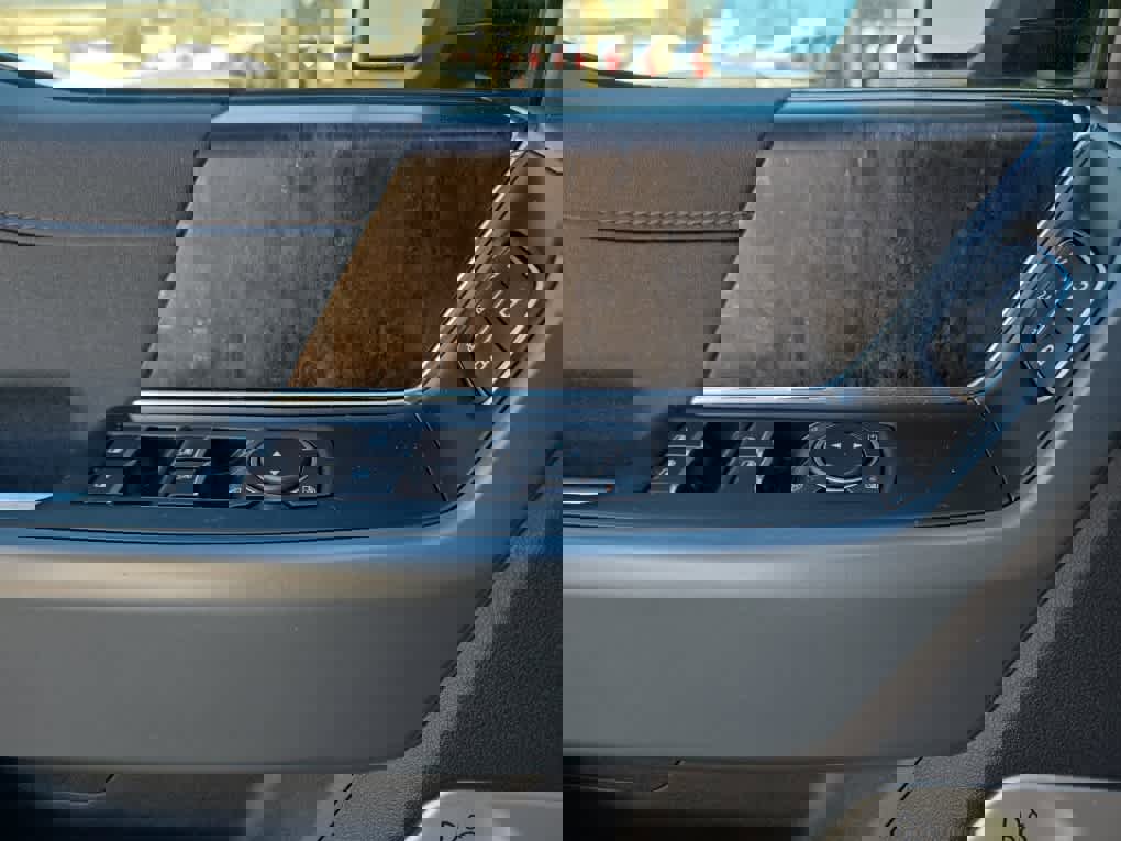 Used 2022 Ford F150 Lightning Lariat w/ Equipment Group 511A High image 23