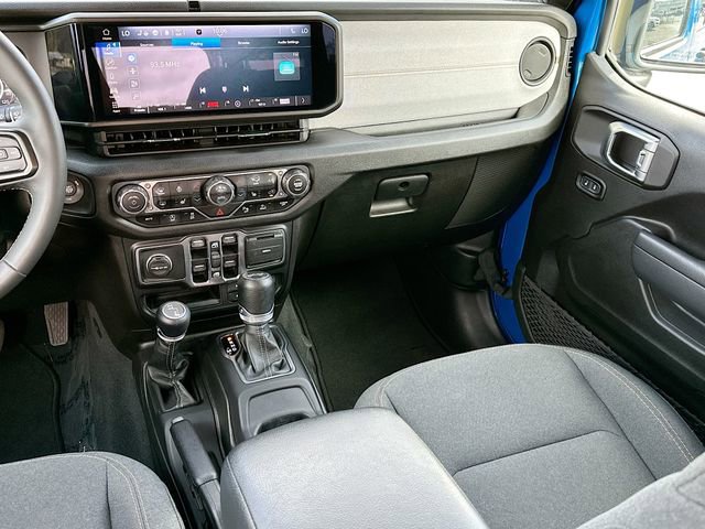 Used 2024 Jeep Wrangler Sport S image 22