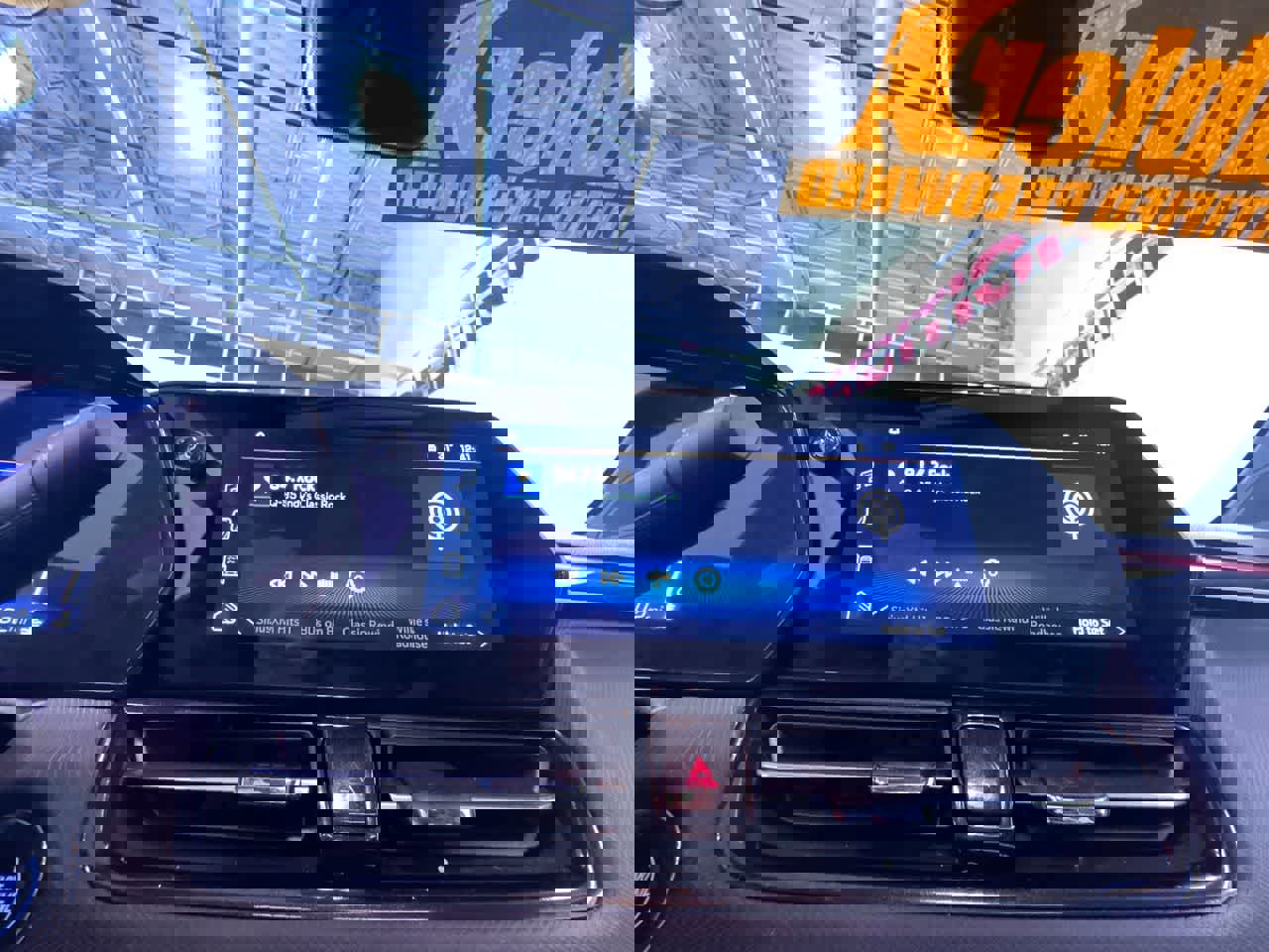 Used 2024 Chevrolet TrailBlazer RS w/ Convenience Package image 25