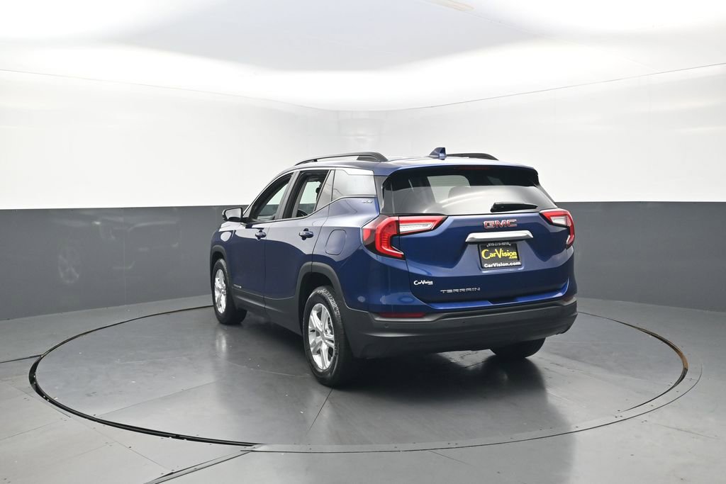 Used 2023 GMC Terrain SLE w/ Driver Convenience Package FWD image 7