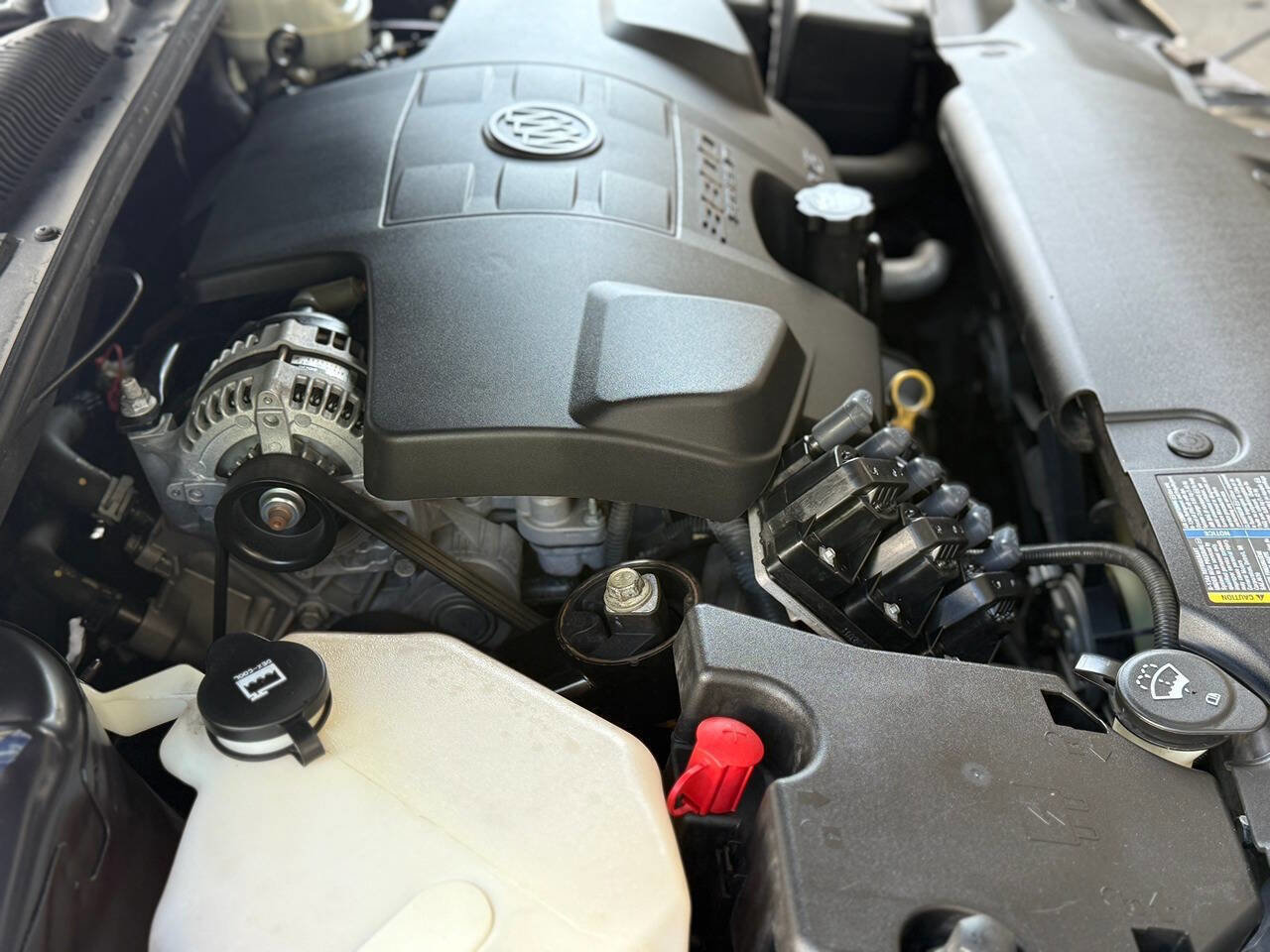 Used 2007 Buick Lucerne CXL w/ Luxury Package image 7