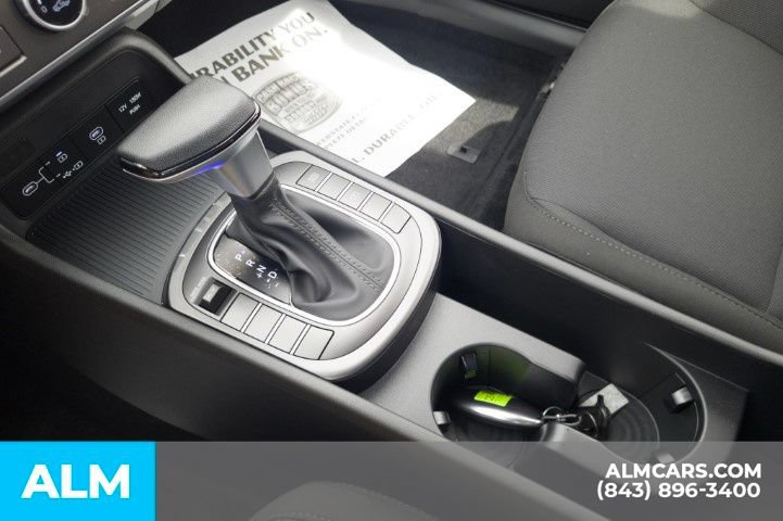 Used 2026 Hyundai Kona SE FWD image 24