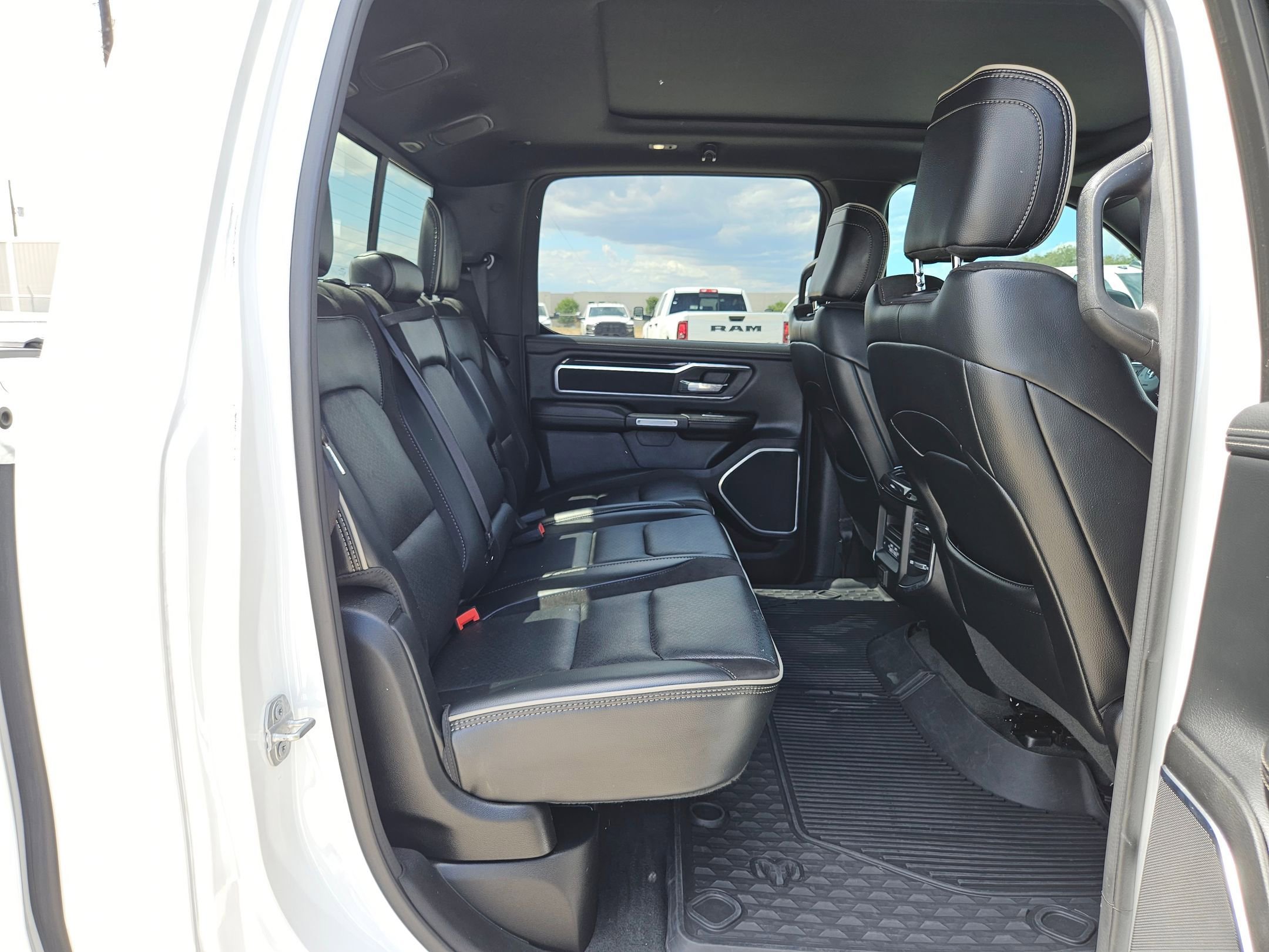 Certified 2021 RAM 1500 Laramie image 25