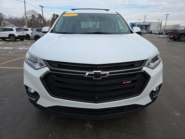 Used 2021 Chevrolet Traverse RS w/ LPO, Floor Liner Package image 2