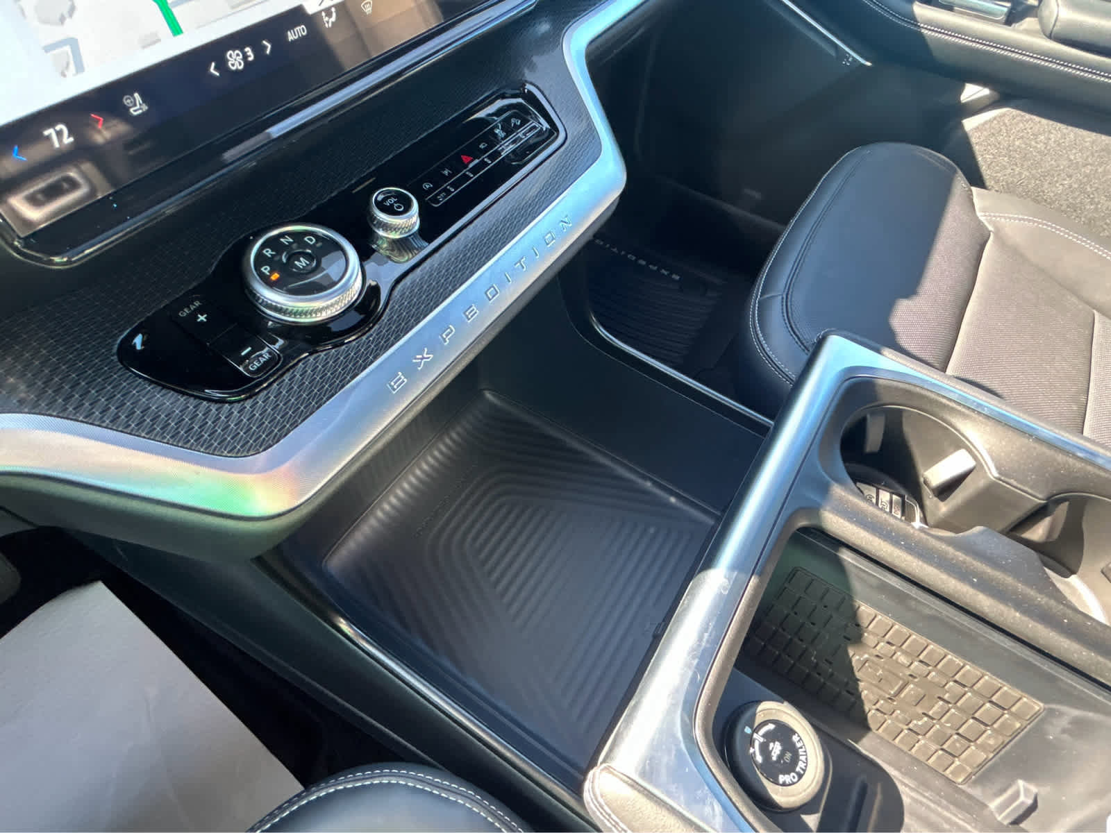 New 2025 Ford Expedition Max Platinum w/ Stealth Performance Package image 64