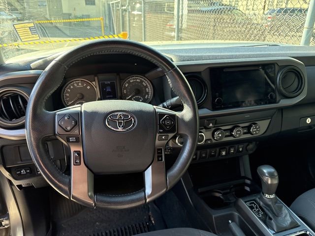 Used 2019 Toyota Tacoma TRD Off-Road w/ Technology Package image 6