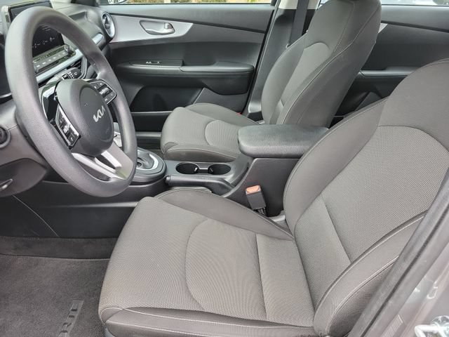 Certified 2024 Kia Forte LXS w/ LXS Technology Package FWD image 22