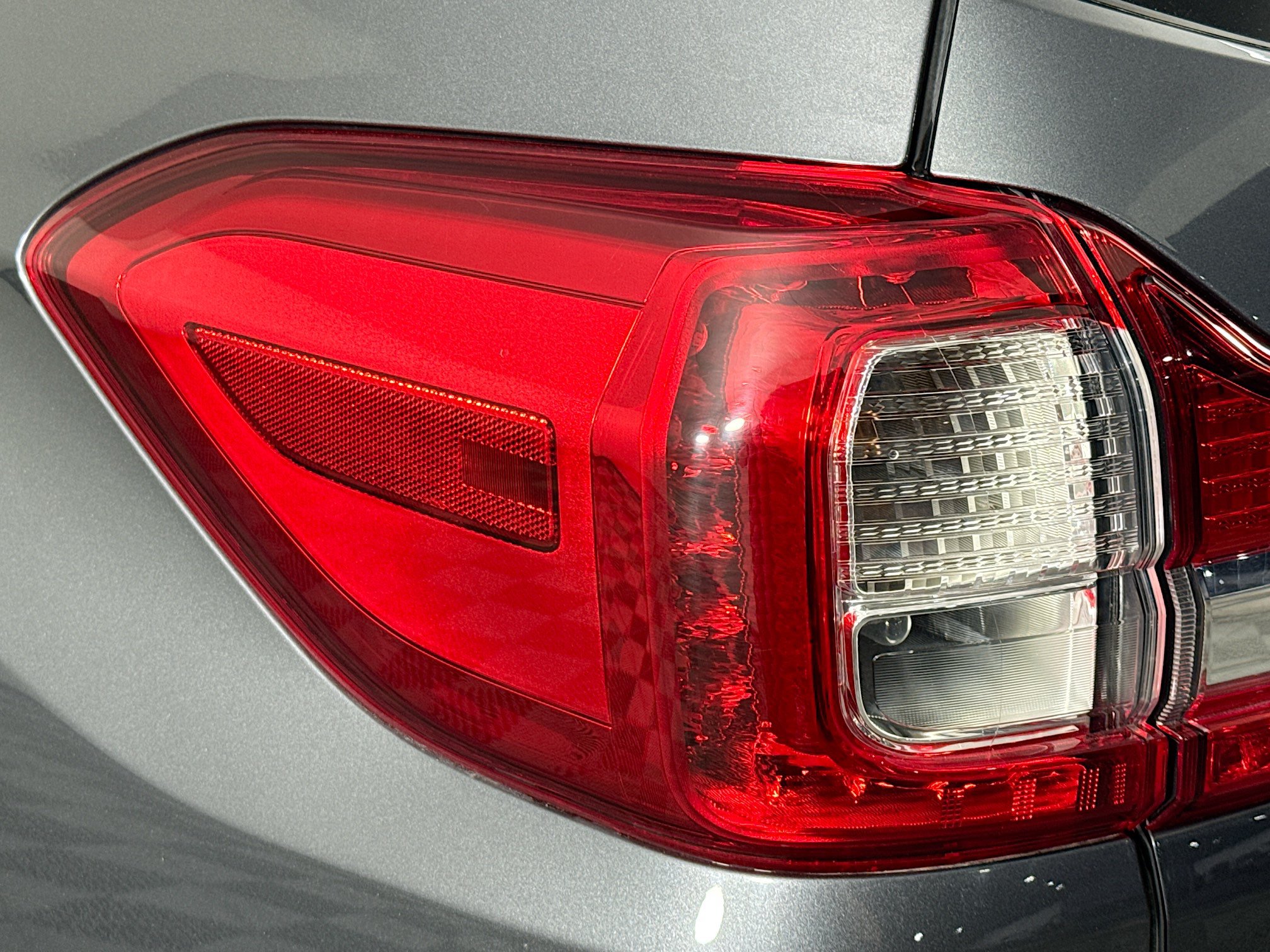 Used 2020 Subaru Ascent Limited w/ Popular Package #2A AWD/4WD image 34