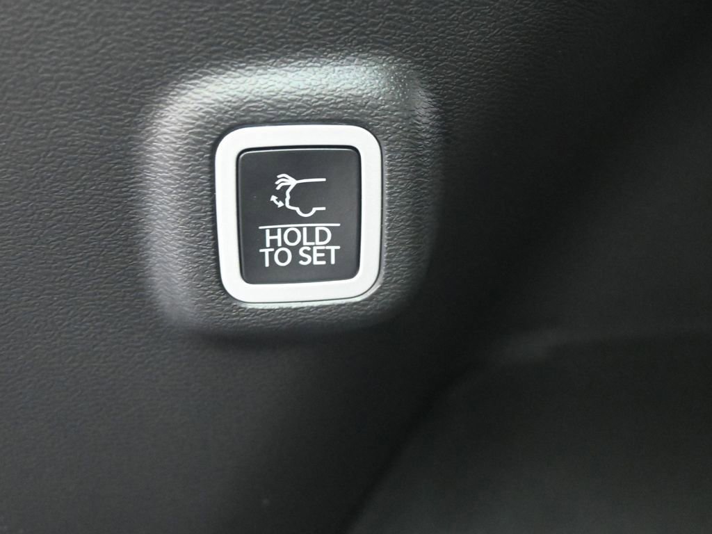 New 2026 Jeep Cherokee Limited AWD/4WD image 16